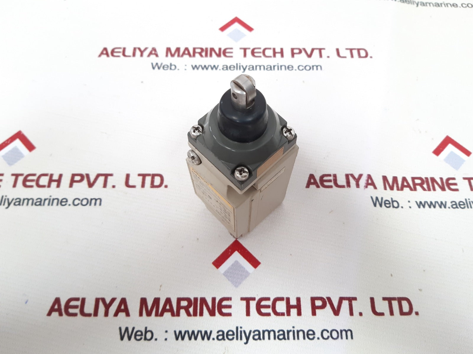 Omron d4a-0500n limit switch