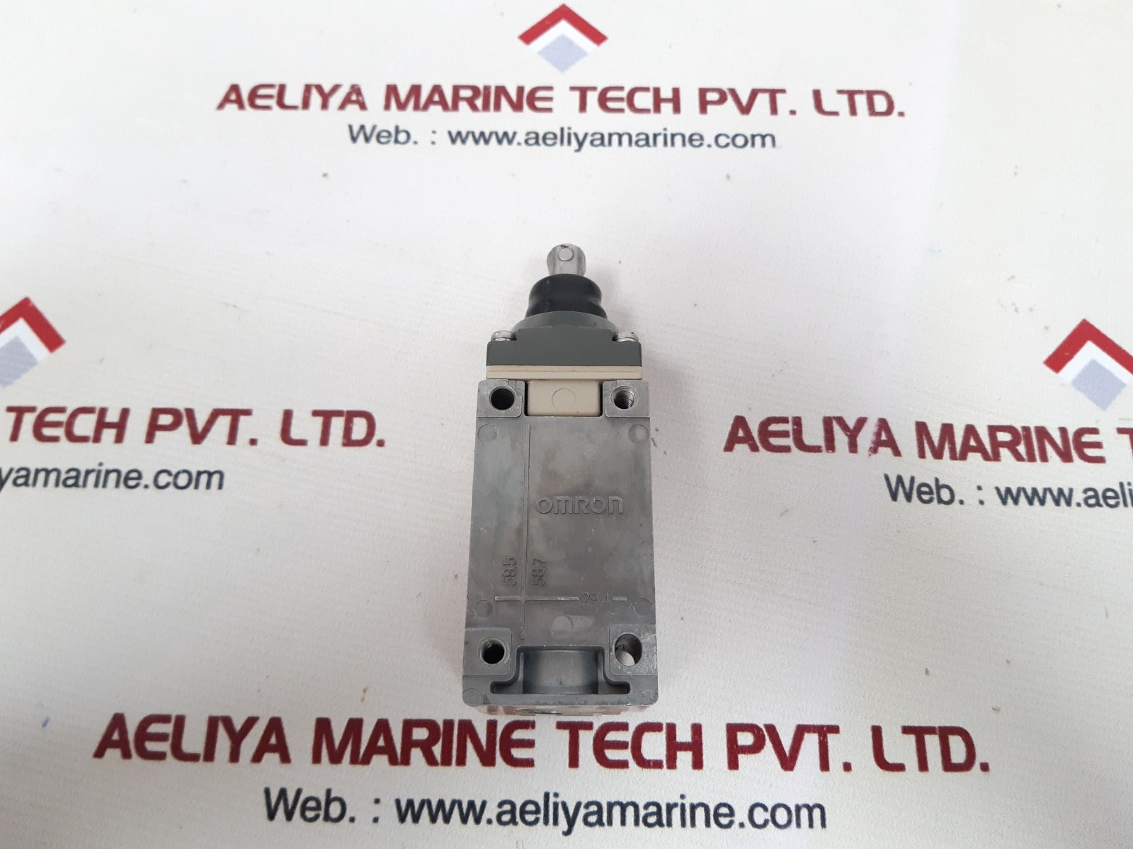 Omron d4a-0500n limit switch