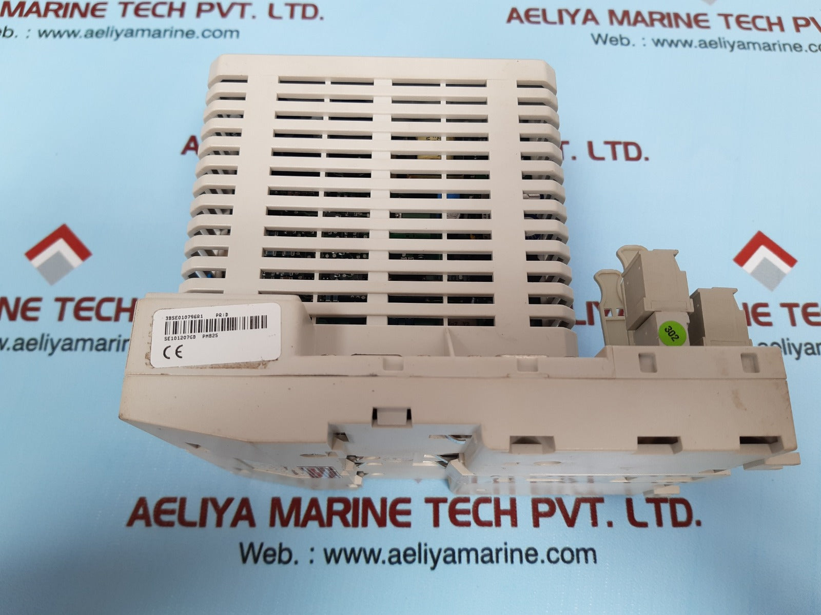 Abb pm825 3bse010796r1 controller