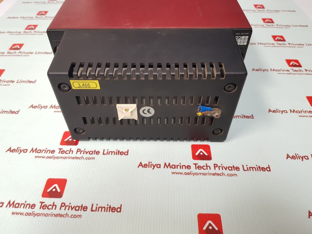 Stn atlas debeg 3100 mf/hf radiotelephone