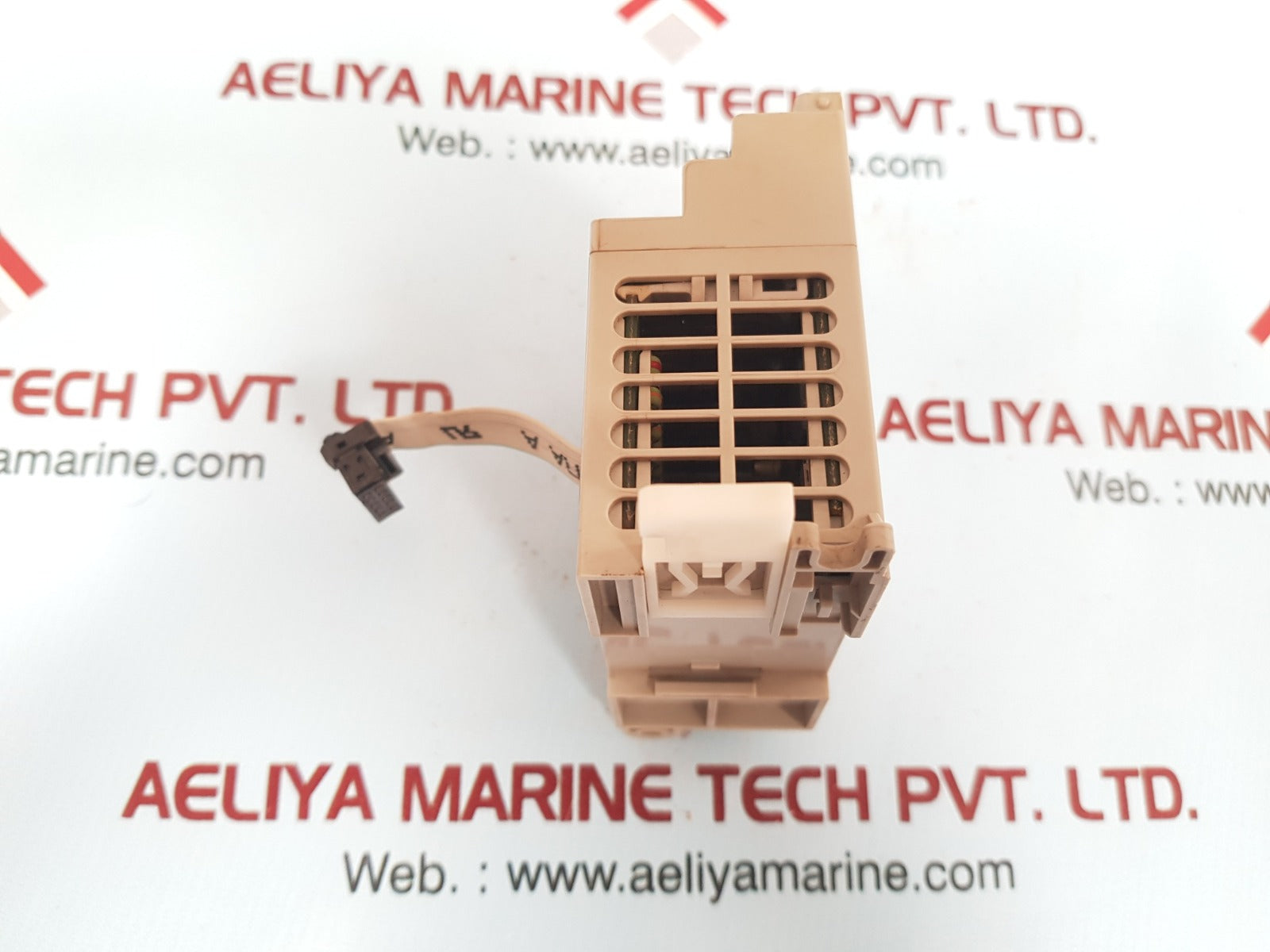 Allen-bradley micrologix 1200 1762-iq16 sink/source input