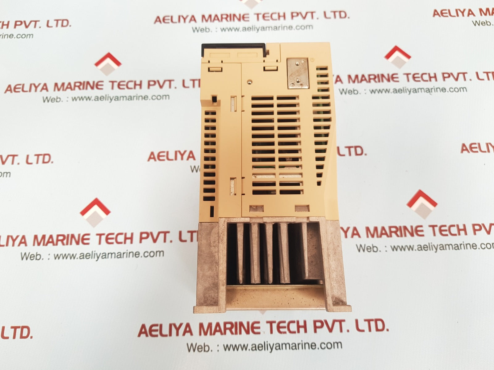Yaskawa sgds-15a12a servo drive
