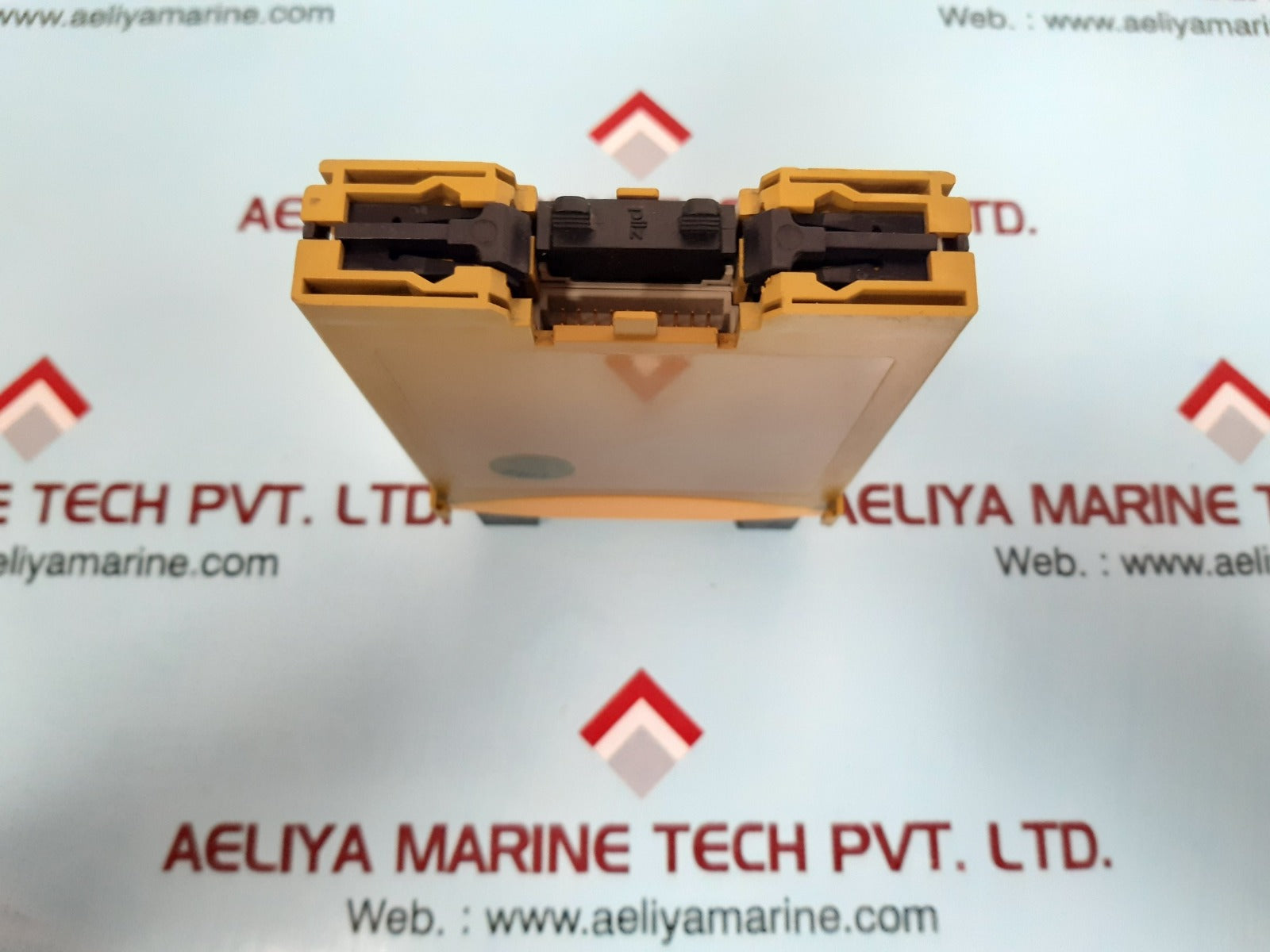 Pilz pn0z mo4p safety relay 773536