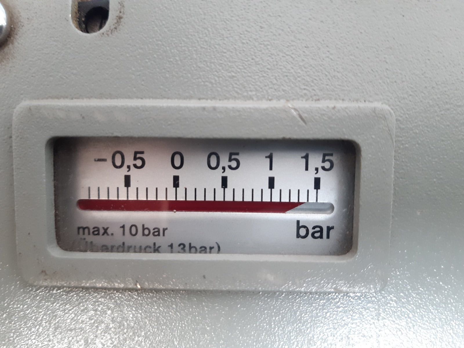 Trafag 940.2372 pressure switch 0.9-1.5 bar