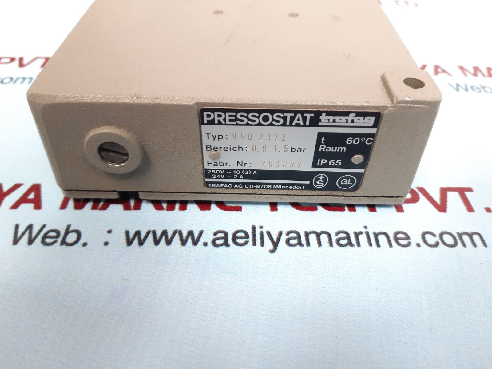 Trafag 940.2372 pressure switch 0.9-1.5 bar
