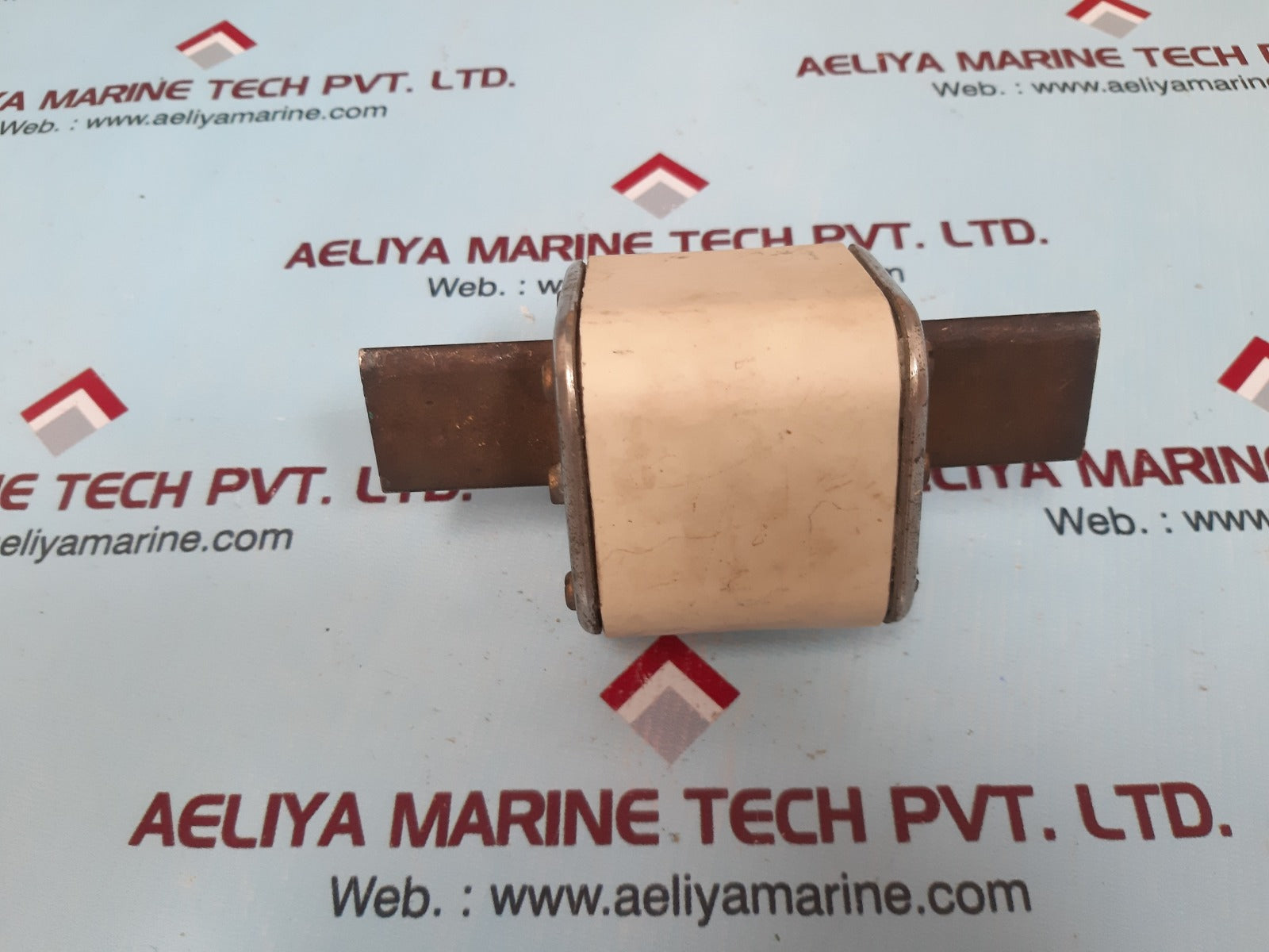 Siemens 3na1 436 fuse 500v 630a