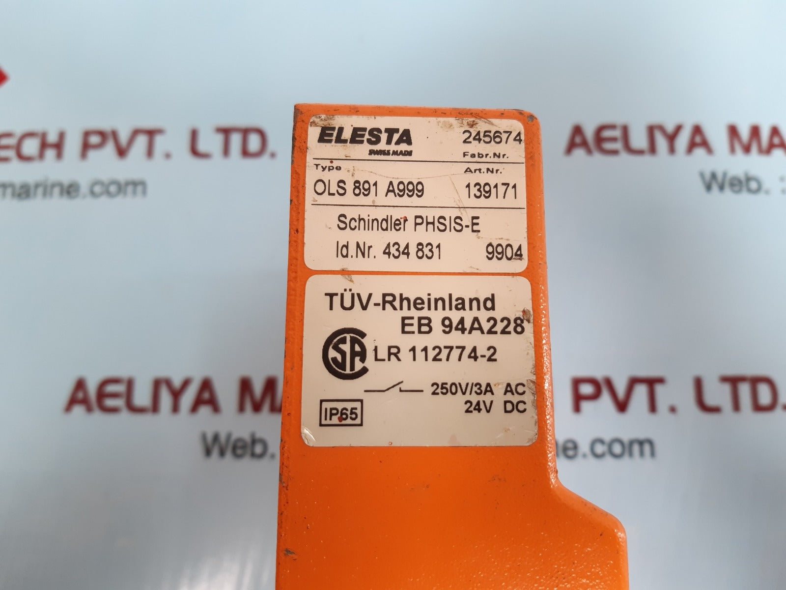 Elesta ols 891 a999 elevator leveling sensor 139171