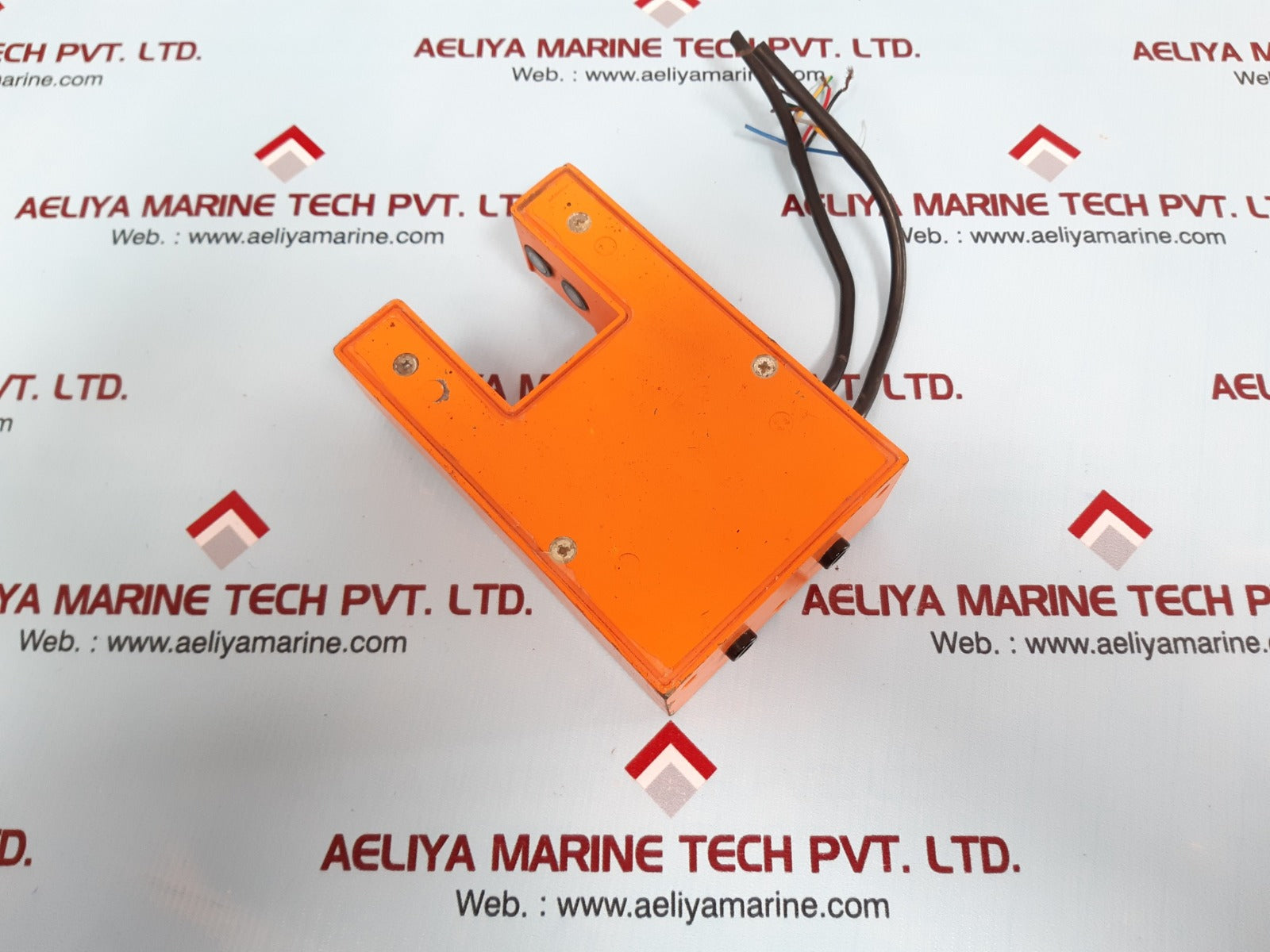 Elesta ols 891 a999 elevator leveling sensor 139171