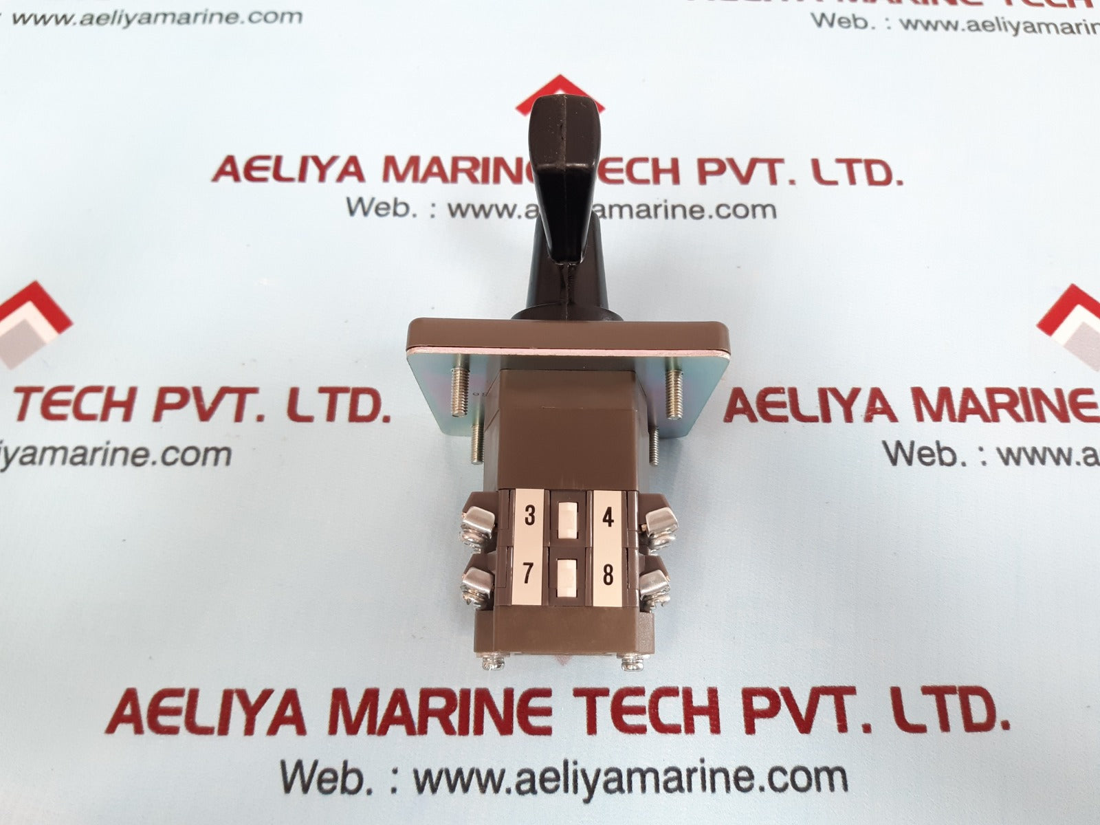 Idec cs-10 switch