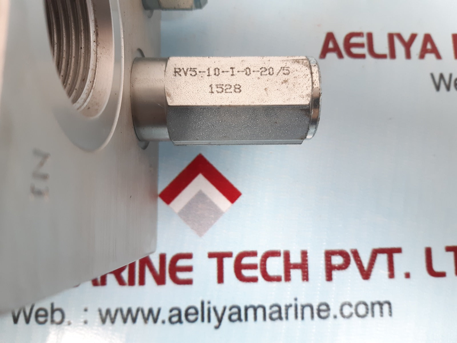 604015 priority control valve