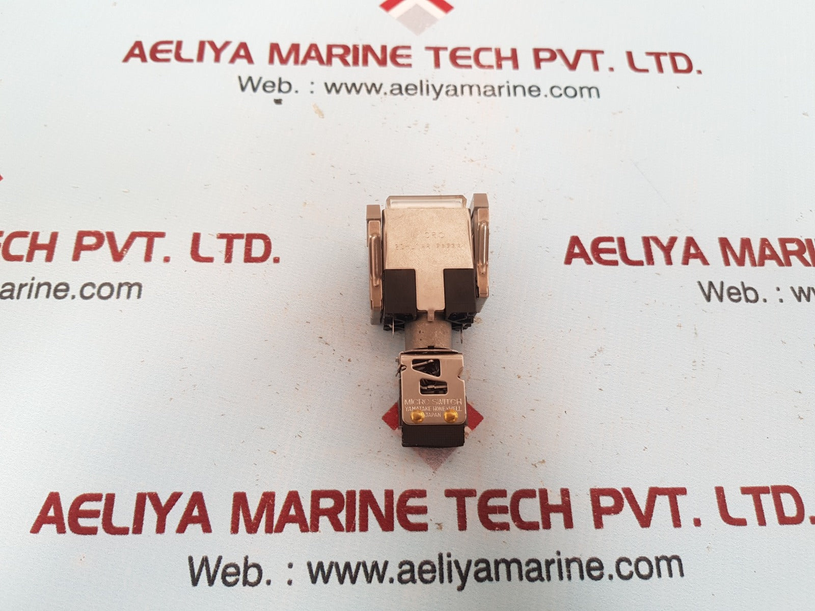 Yamatake honeywell 2c-l1aa micro switch