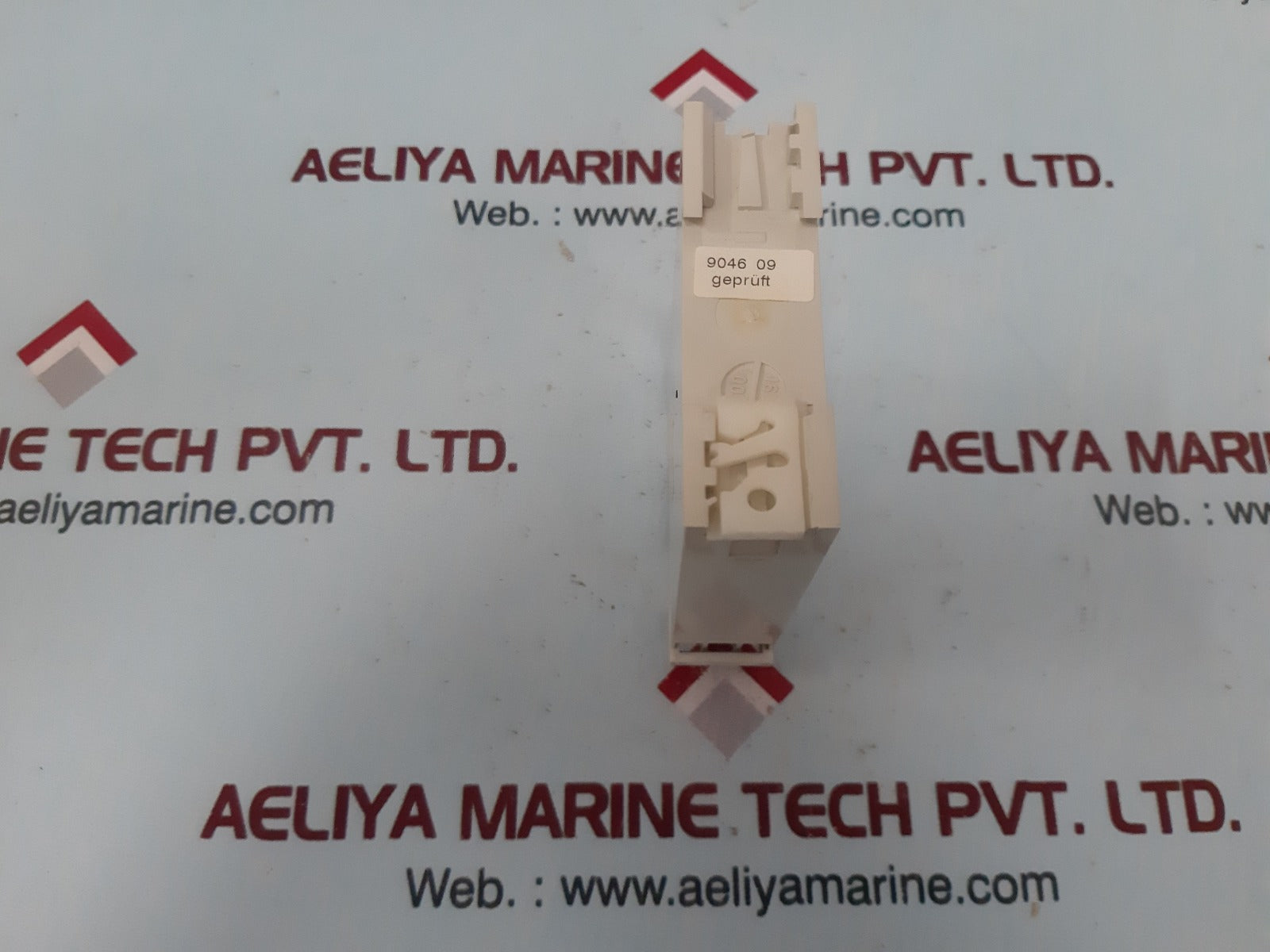 Dold mk 9962.82/024 relay
