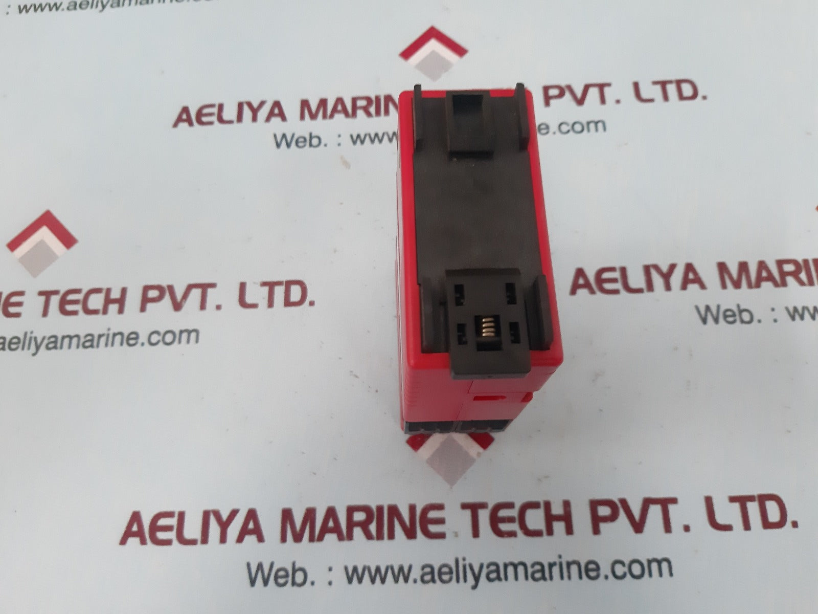 Thiim bmcd 0820 aa3c battery low/high voltage relay