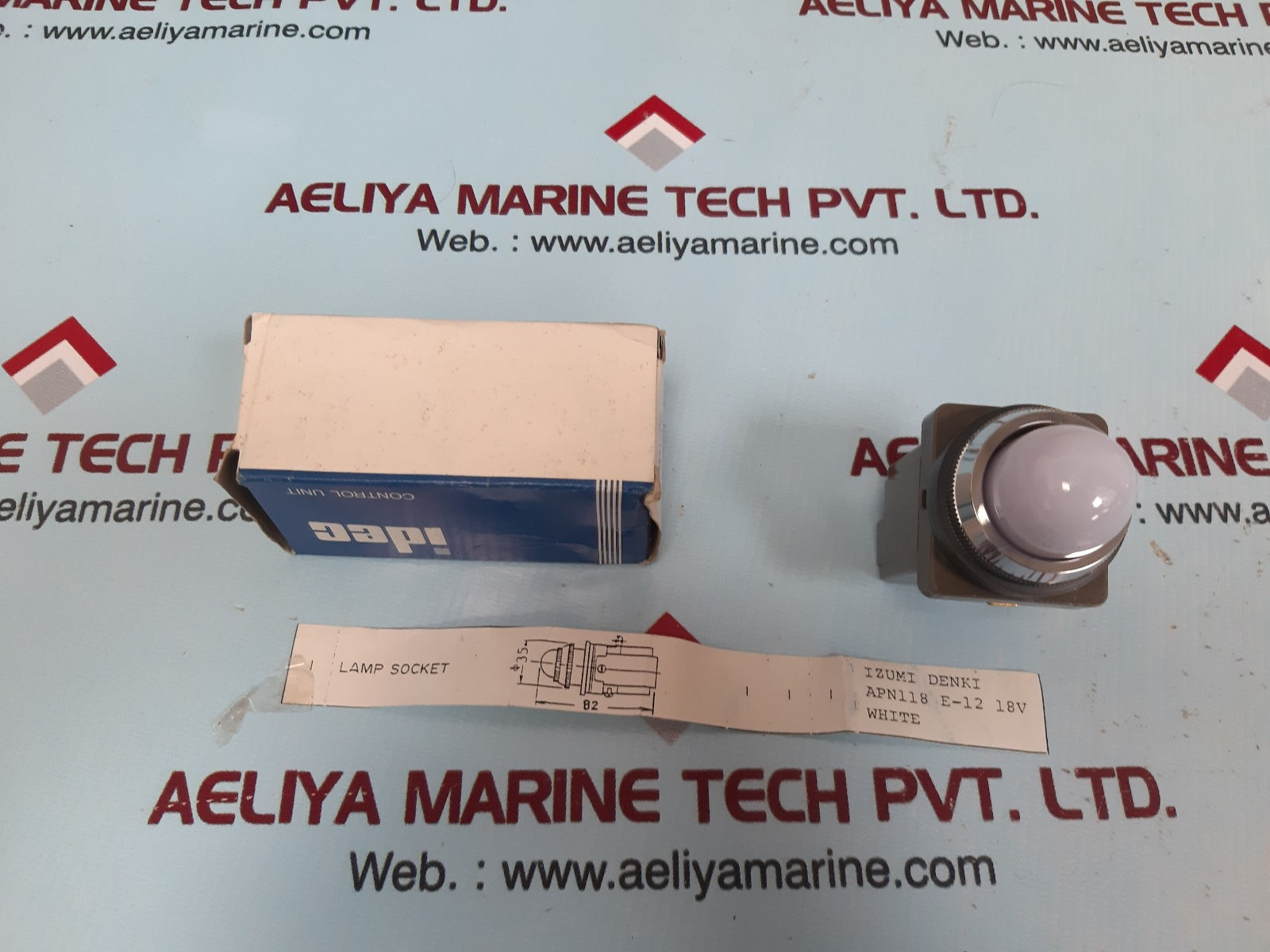 Idec Control Unit White Pilot Lamp Socket 100/110V 50-60Hz