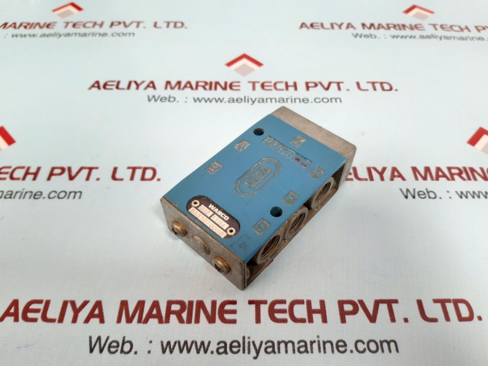 Wabco 5631270000 Directional Control Valve