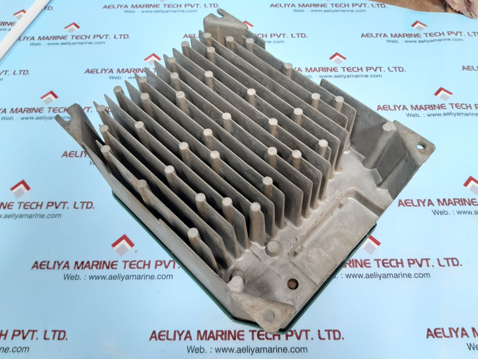 Reliance Gv3000 3Ph Ac Motor Controller Ac Drive 1.5Kw 2V4151