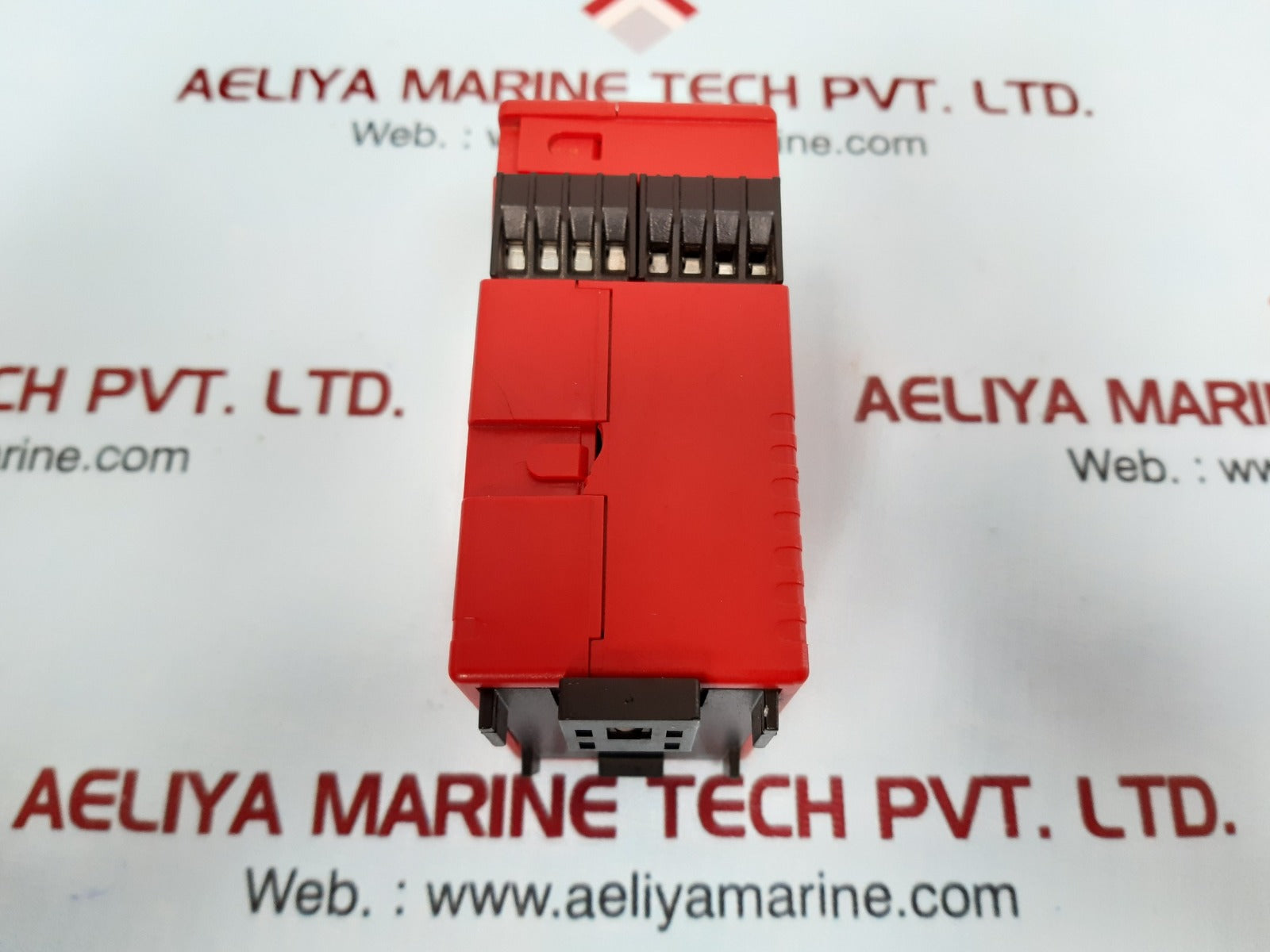 Thiim Umca E024 Da4C Multi Function Voltage Relay 0.2 To 1.0 Limit