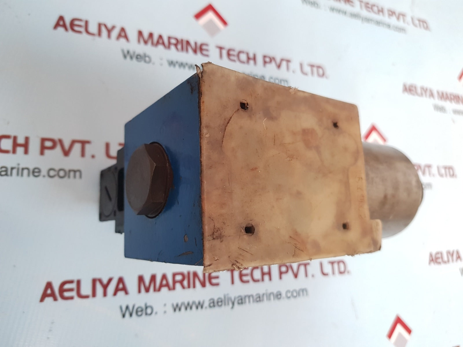 Rexroth R900612333 Solenoid Valve 4We 10 X10D40/Cg24N9Dl
