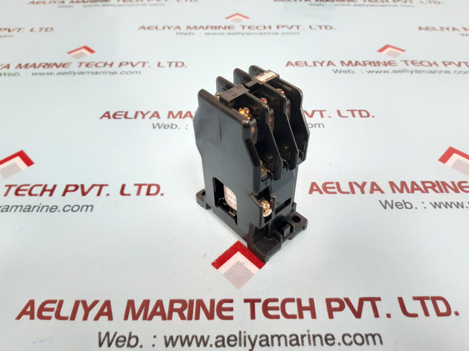 Fuji Src50-2U/X Auxiliary Relay 50/60Hz