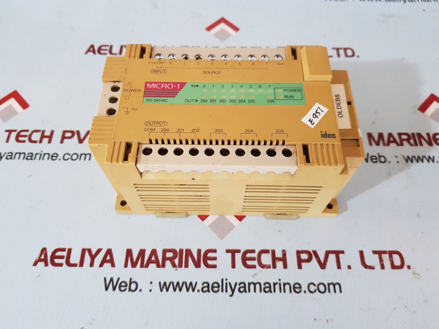 Idec fc1a-c1a1e programmable logic controller 100-240vac