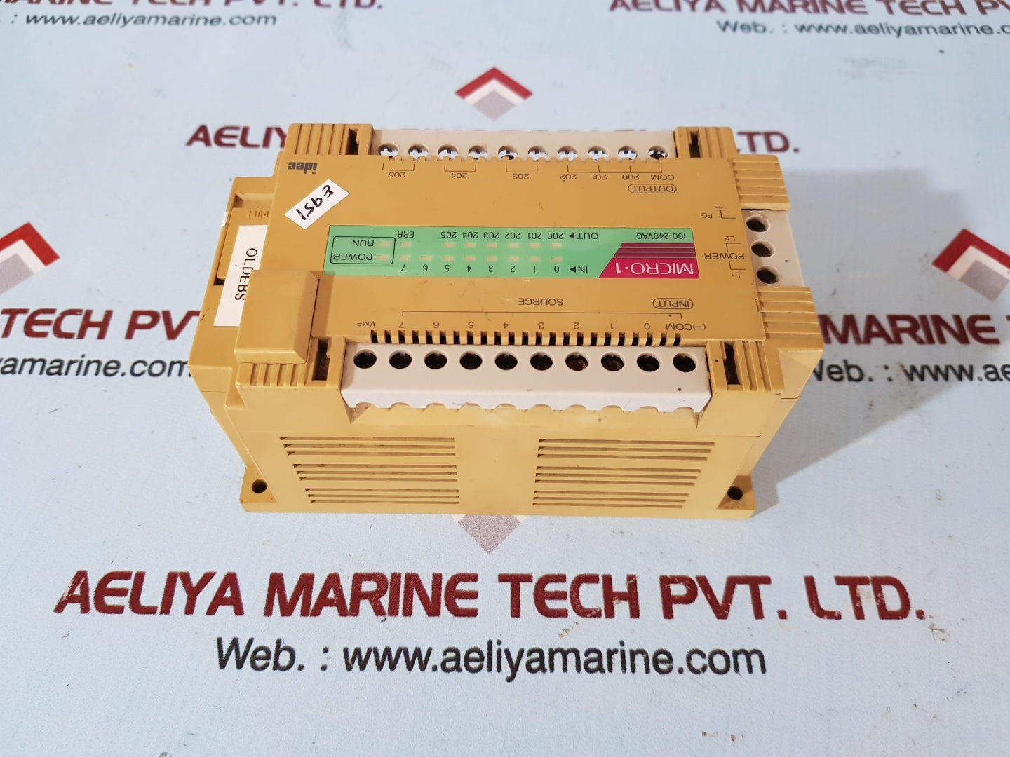 Idec fc1a-c1a1e programmable logic controller 100-240vac