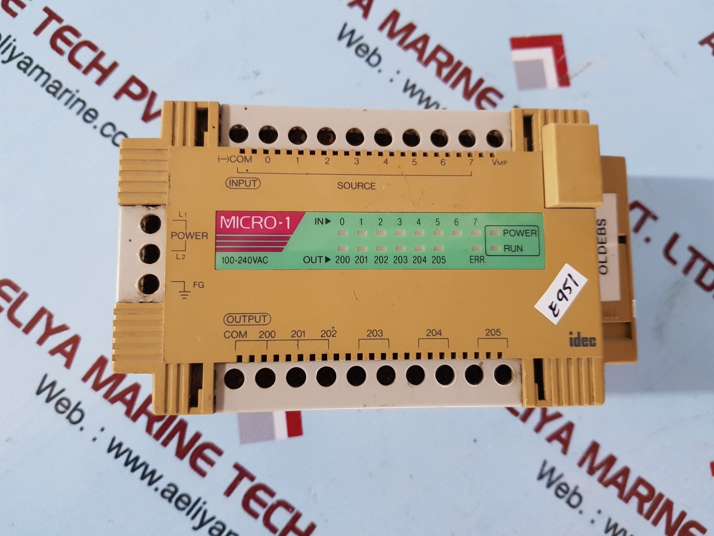 Idec fc1a-c1a1e programmable logic controller 100-240vac