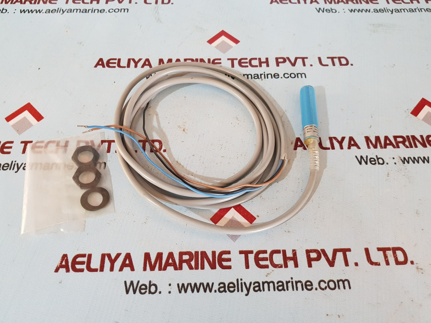 Pulso tronic 9962-3300 inductive proximity sensor