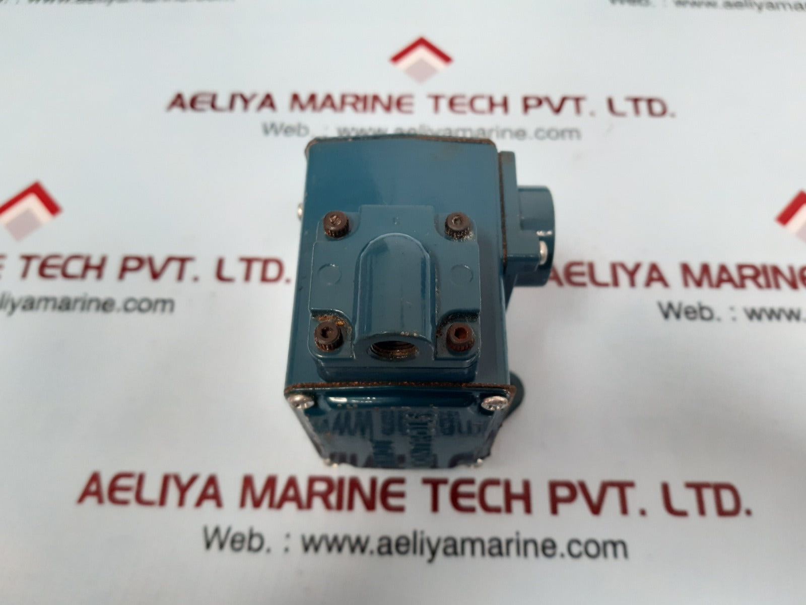 Amot controls 4140ck1v11aa0-ee pressure switch