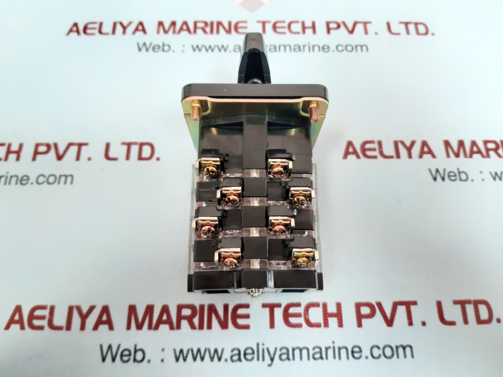 Yongsung co322-64 mob cam switch 250vac 10a