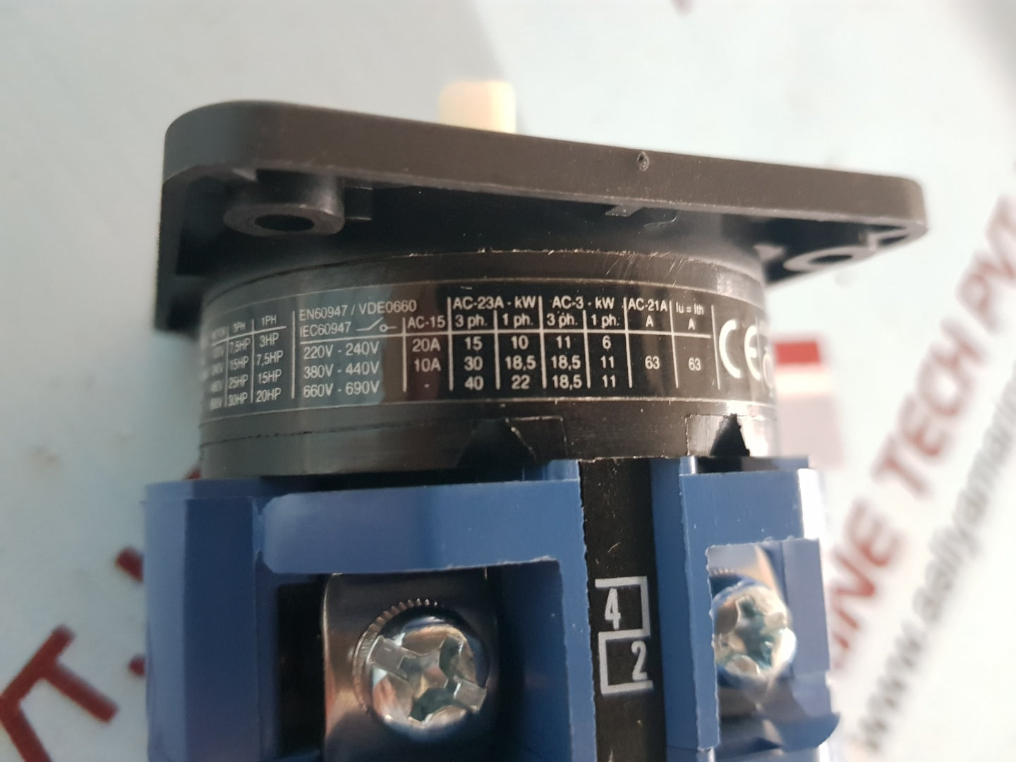 Kraus & naimer c42 rotry switch