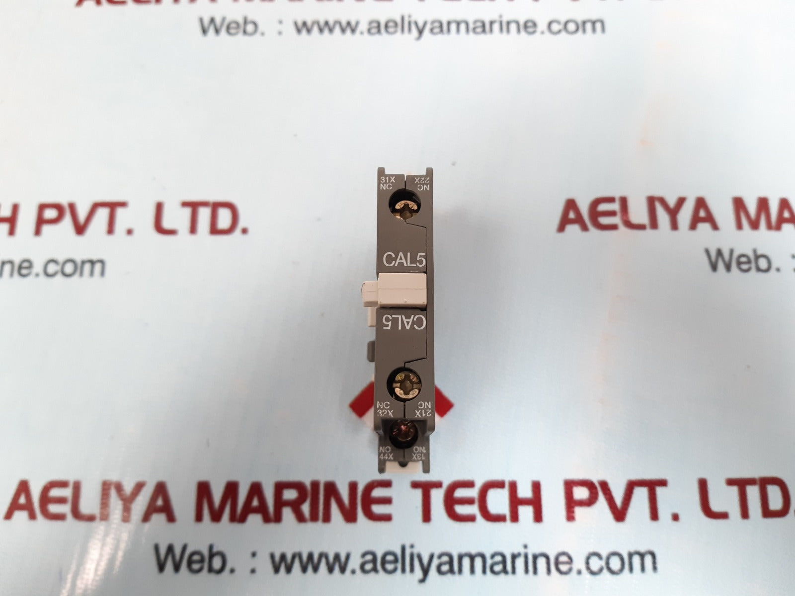 Abb cal5-11 auxiliary contacts