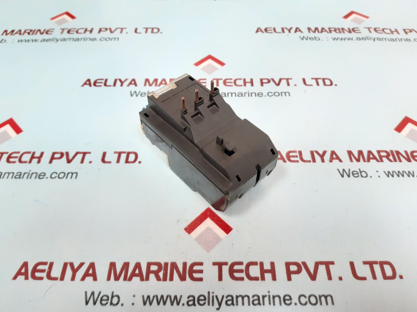 Telemecanique lr2 d1312 overload relay