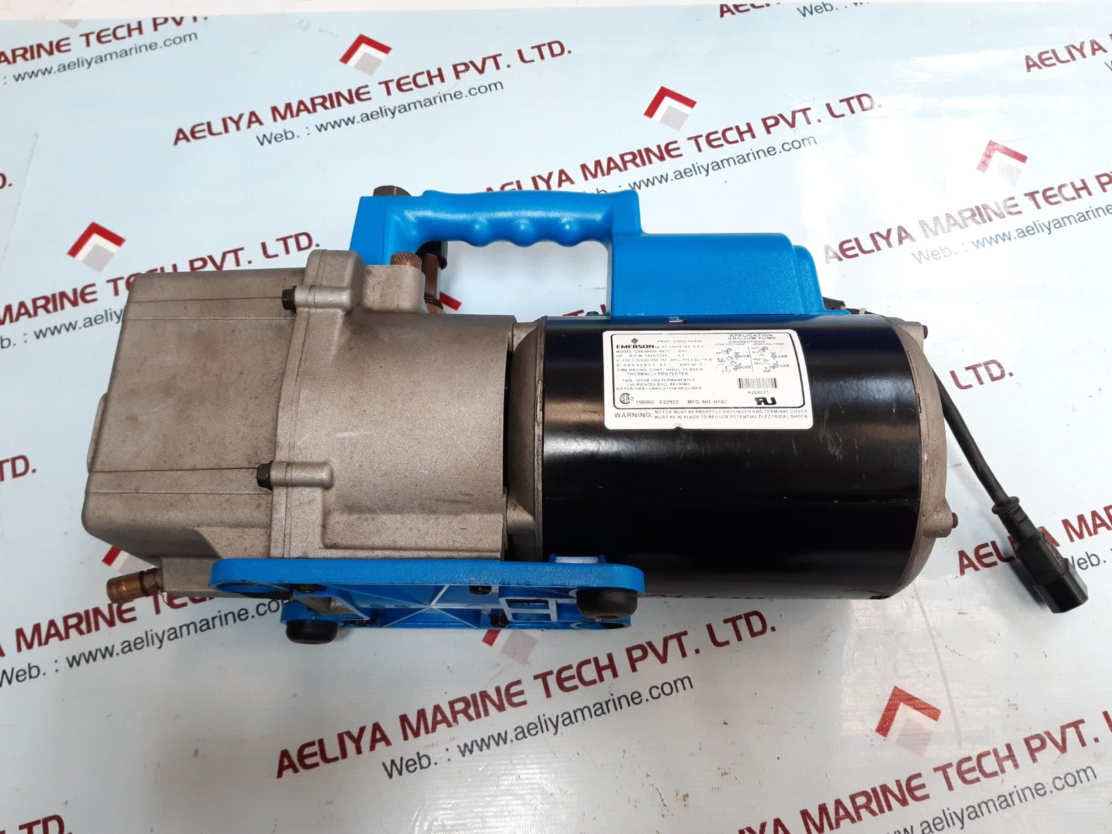 Robinair 15401 high performance vacuum pump