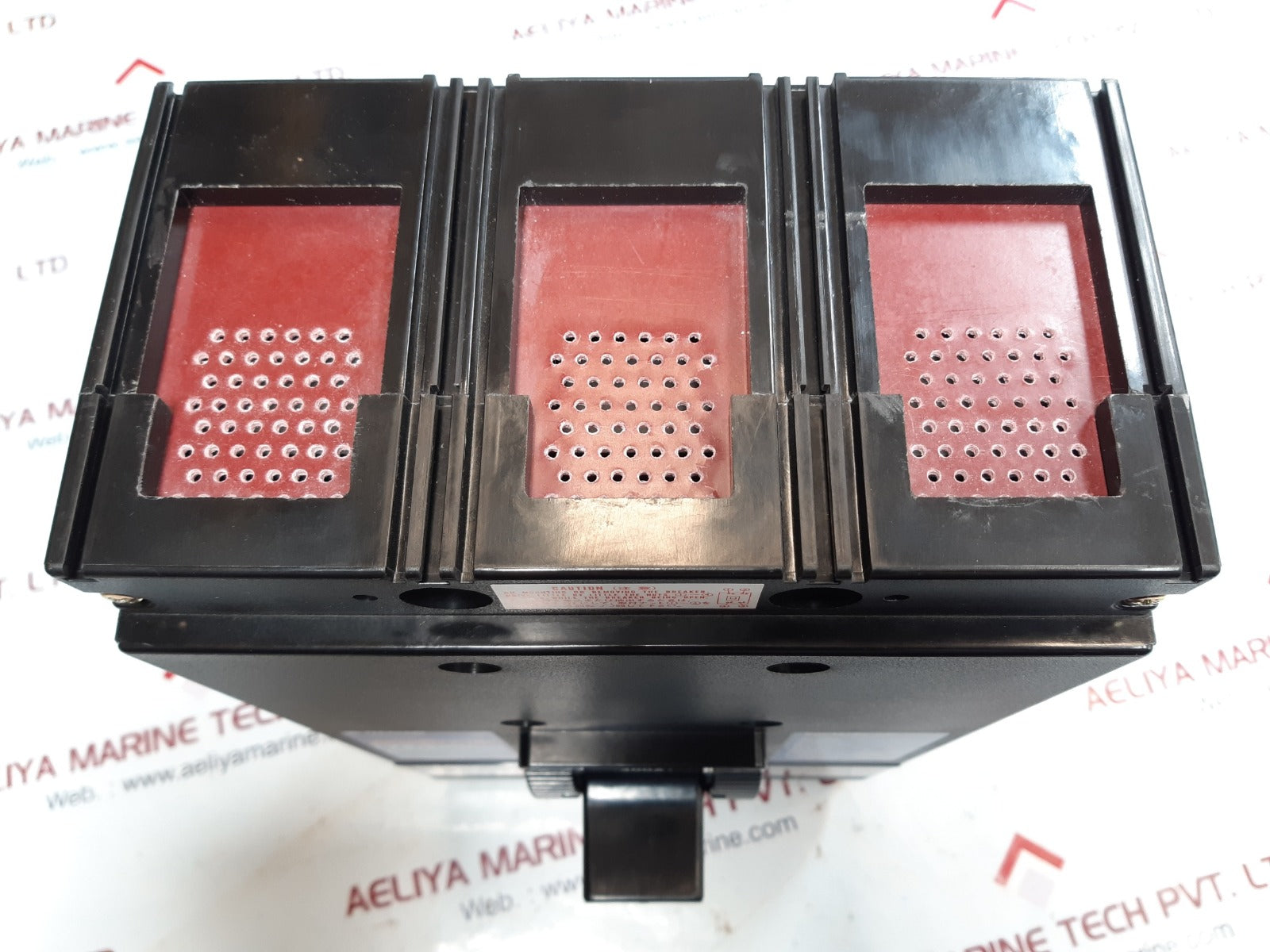 Terasaki xs1200ne tembreak 3 pole circuit breaker