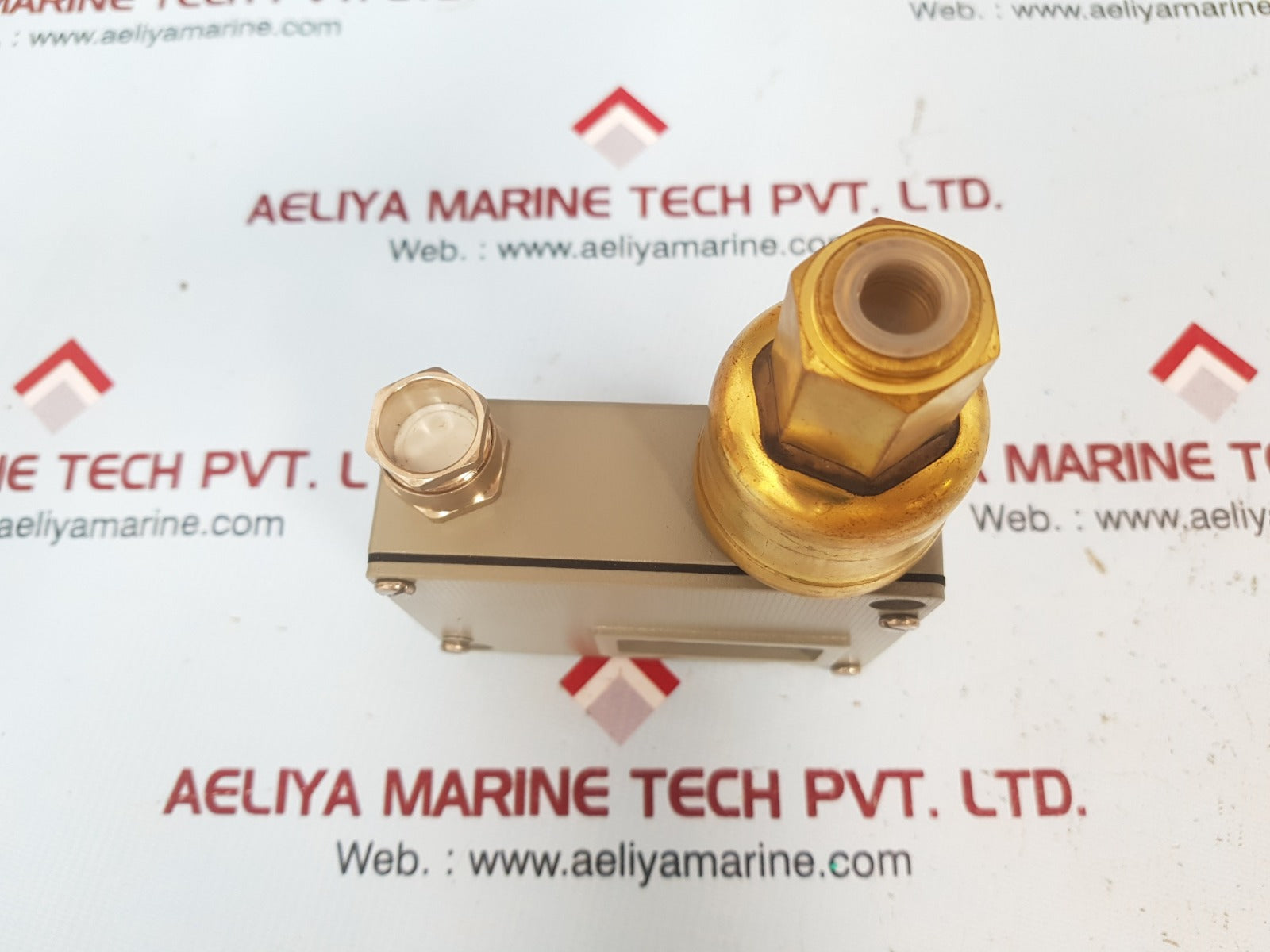 Trafag 900.2672.900 pressure switch