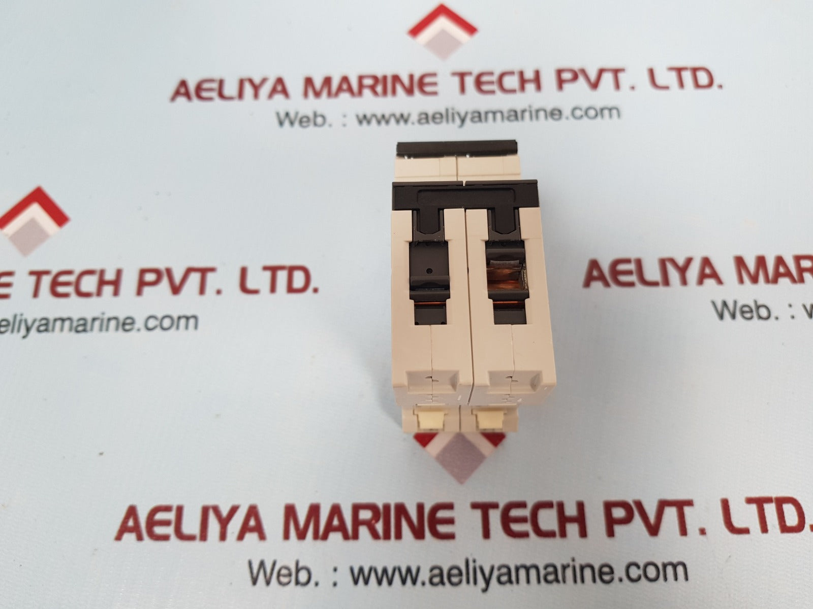 Siemens 5sy62 mcb c4 circuit breaker
