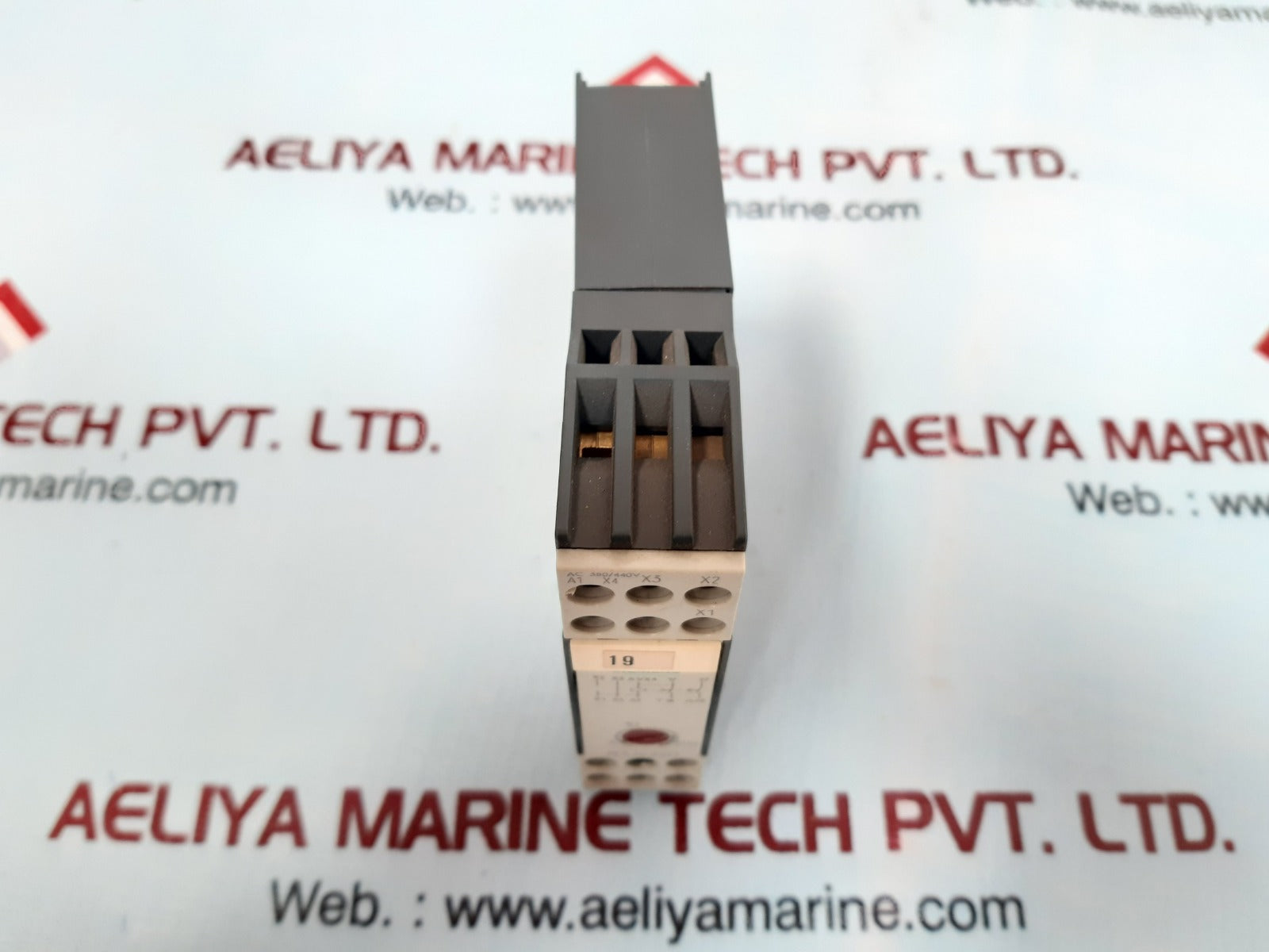 Siemens 7pu6220-7nt20 timing relay