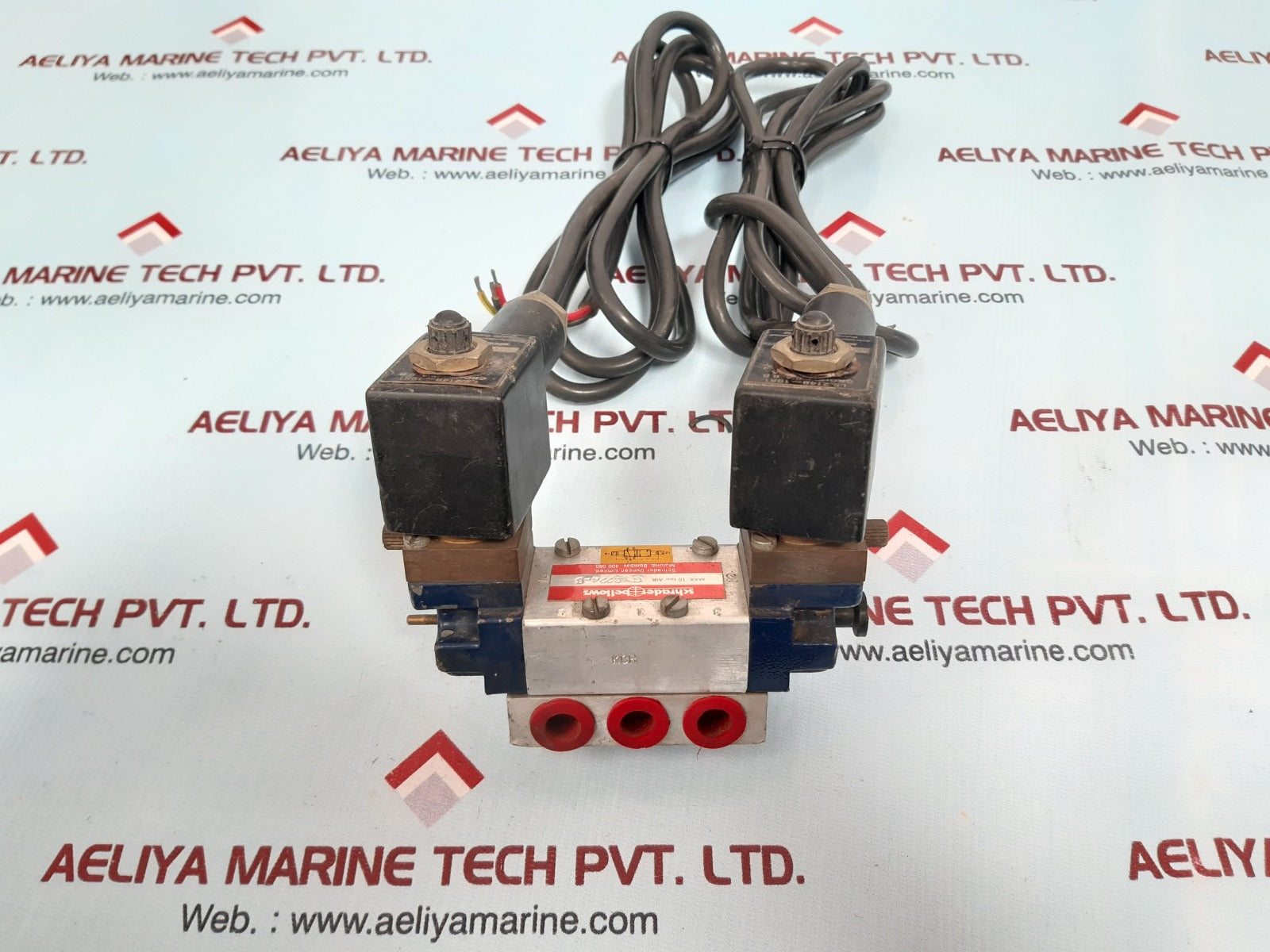 Schrader 2148-1981 pneumatic valve