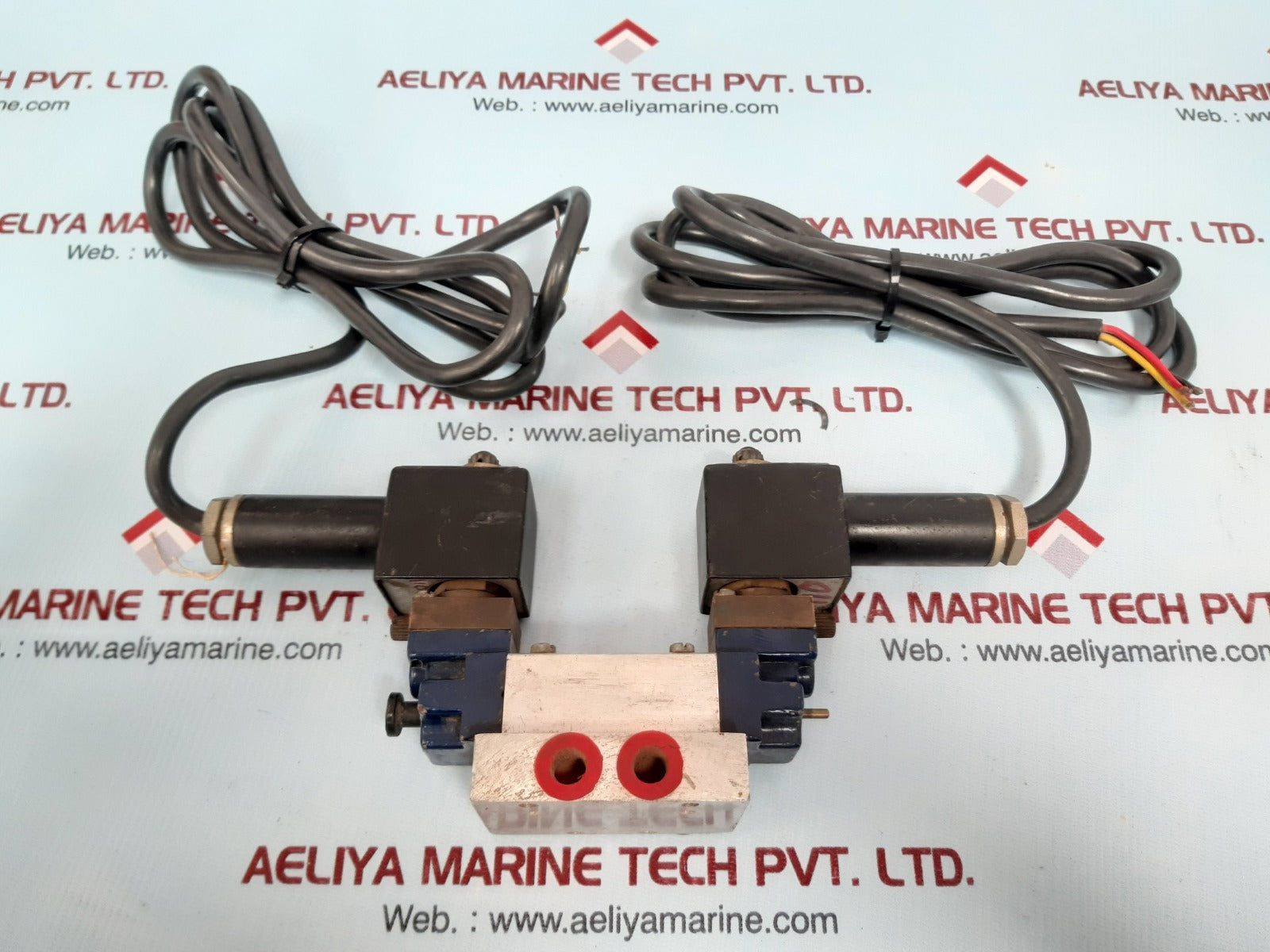 Schrader 2148-1981 pneumatic valve