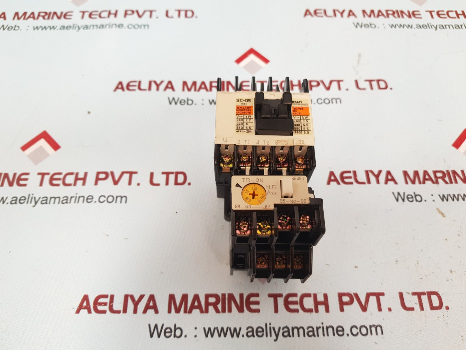 Fuji electric sc-05/ tr-0n contactor relay
