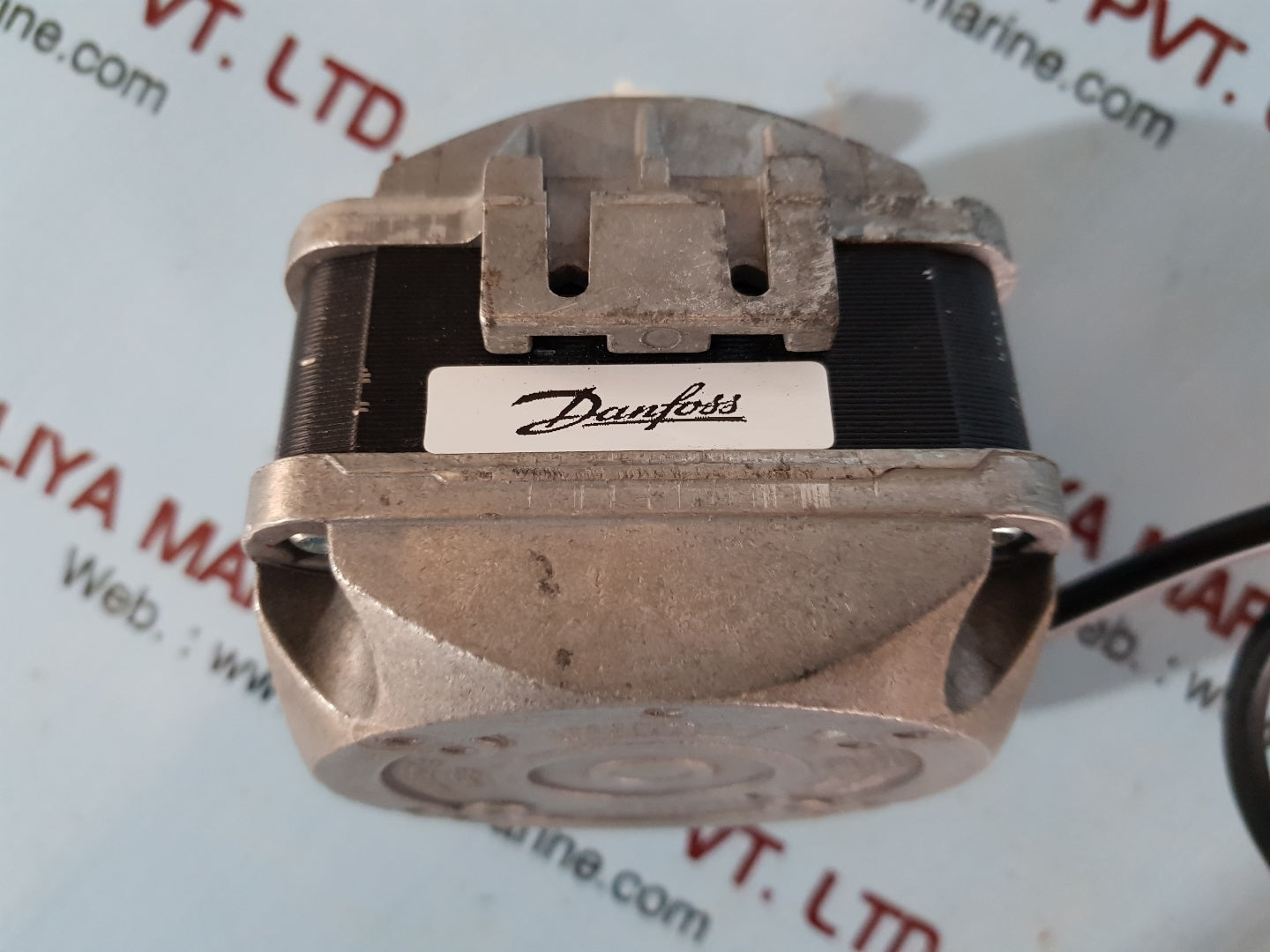 Danfoss/Ebm papst m4q045-cf13-a7 motor