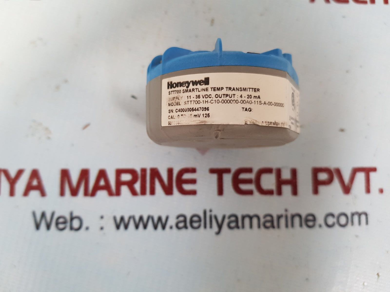 Honeywell stt700-1h-c10-000000-00a0-11s-a-00-00000 temp. transmitter