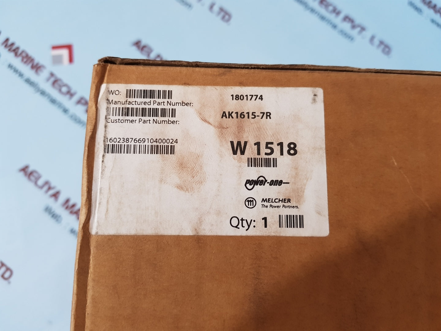 Power-one ak1615-7r dc-dc converter