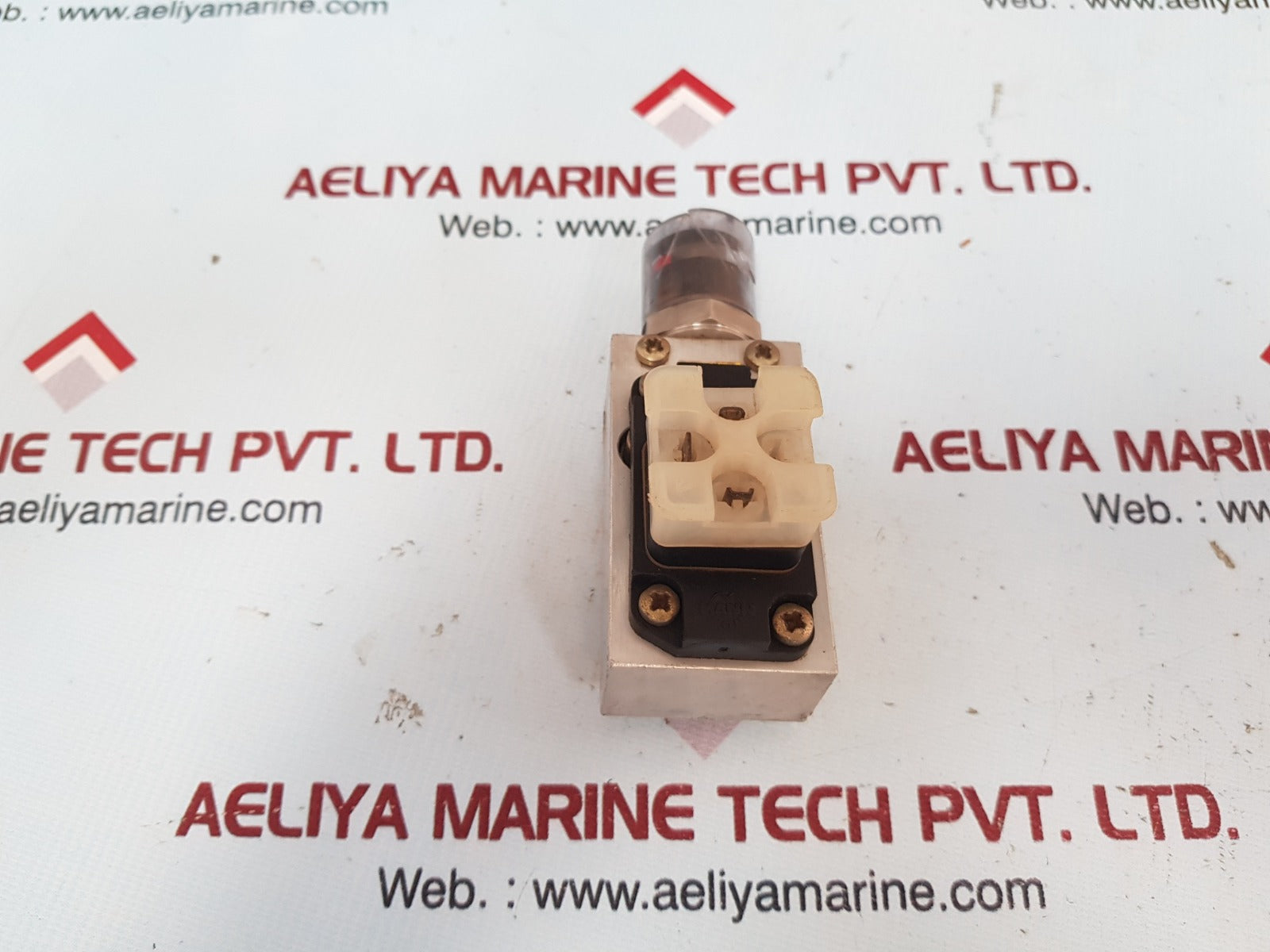 Mann 5903070101 pressue switch