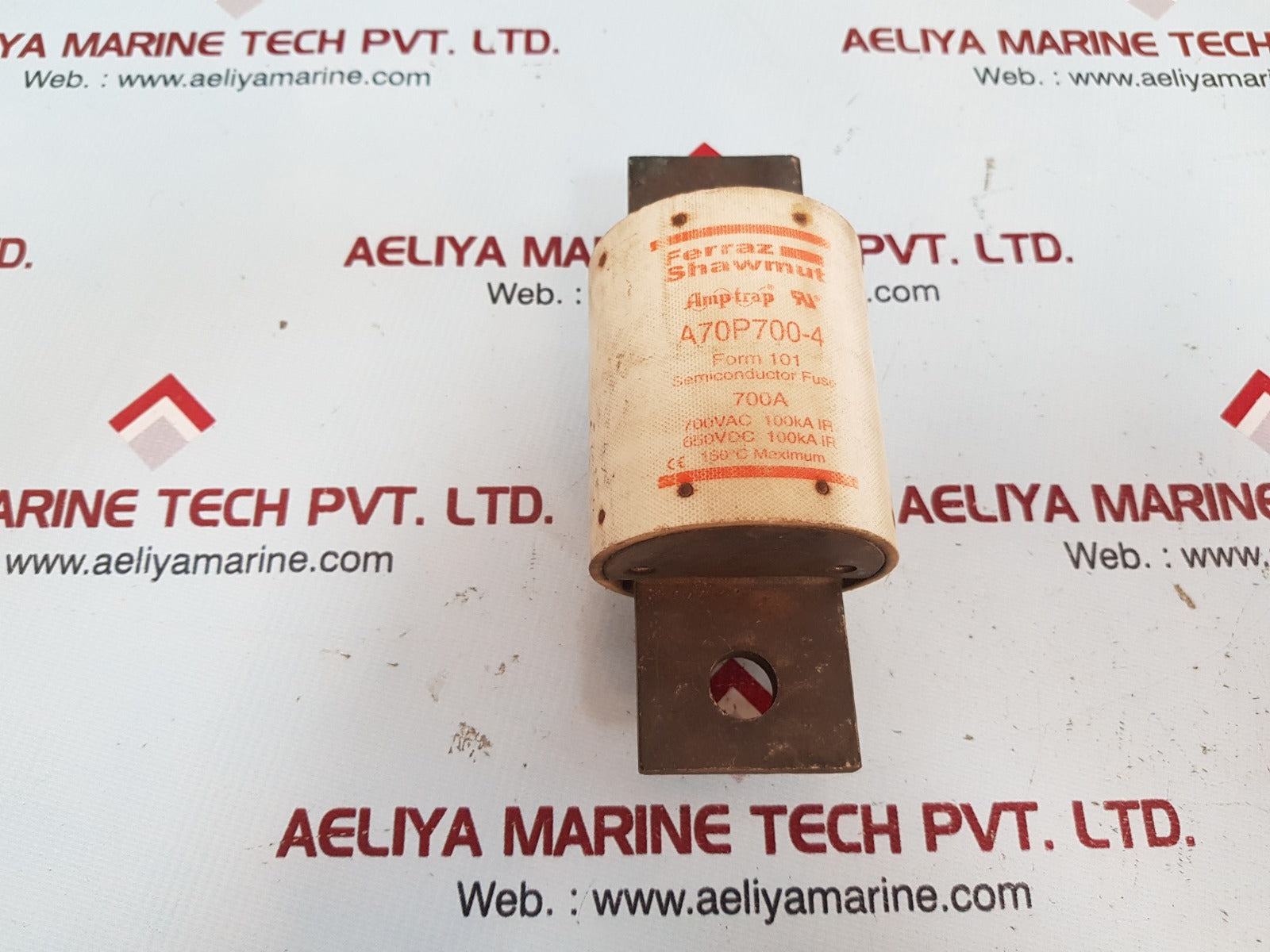 Ferraz shawmut amptrap a70p700-4 semiconductor fuse