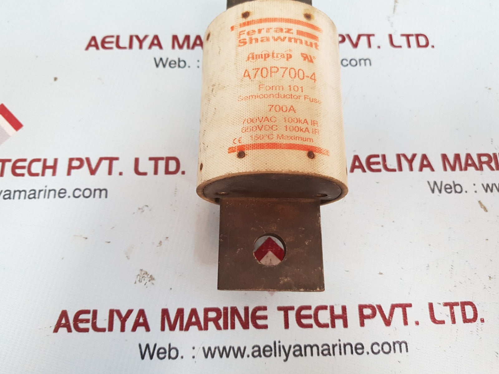 Ferraz shawmut amptrap a70p700-4 semiconductor fuse