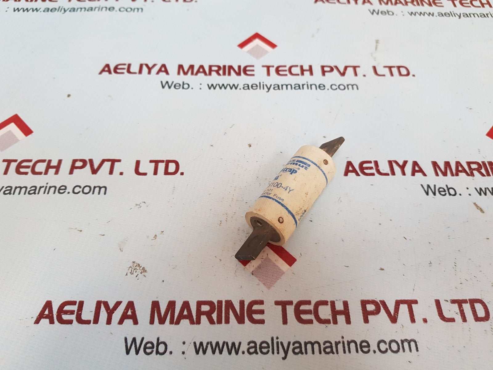 Ferraz shawmut amptrap a50qs100-4y semiconductor fuse
