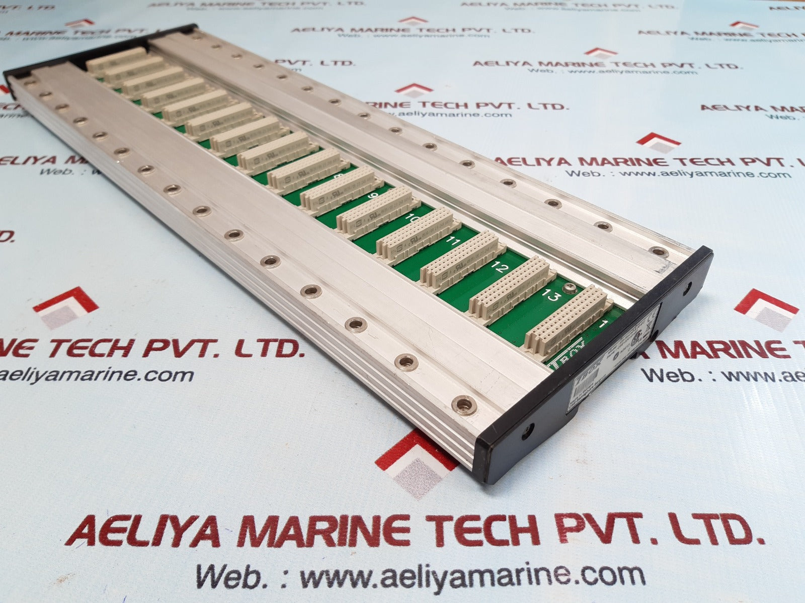 Tbox ms-rack15 (c-01)