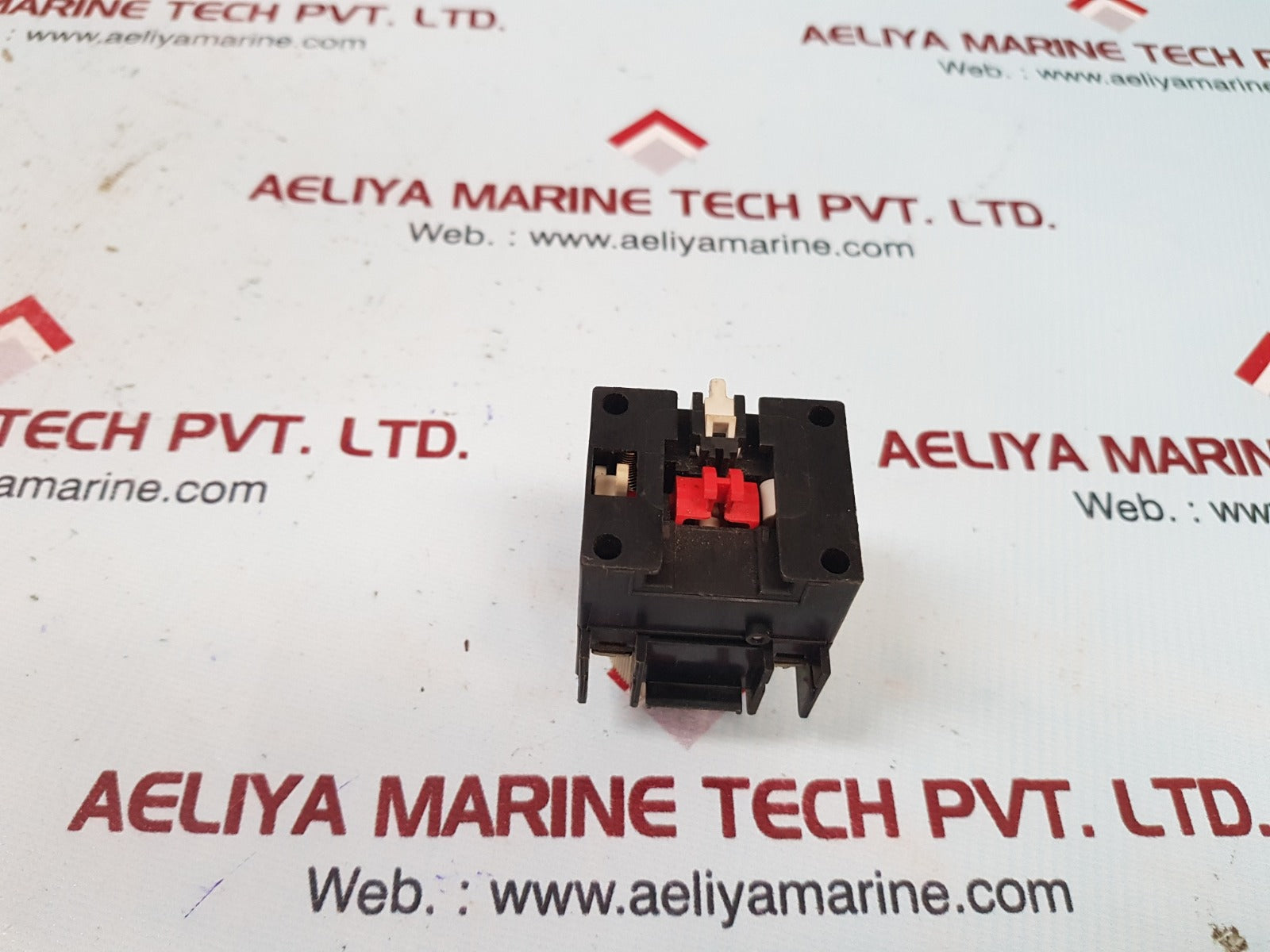 Telemecanique la2-d2/la3-d2 relay timer