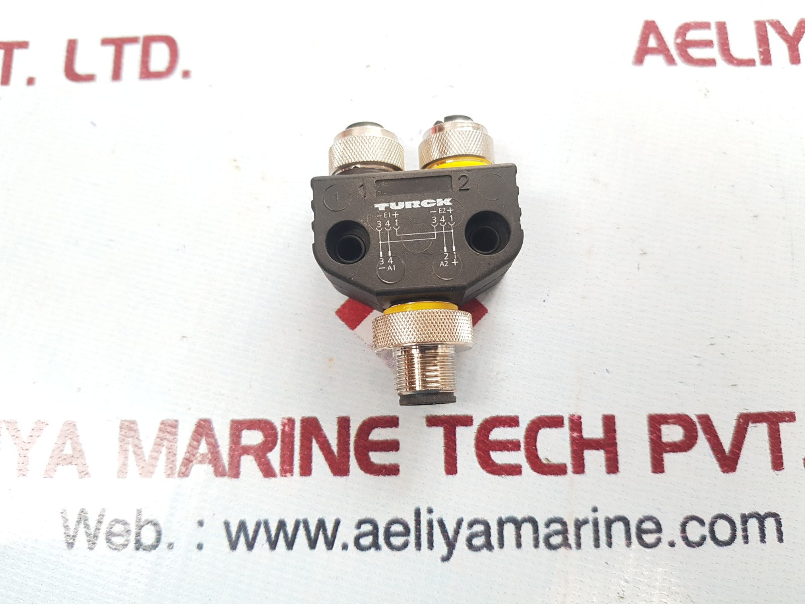 Turck vb2-fsm4.4-2fkm4 twin junction connector
